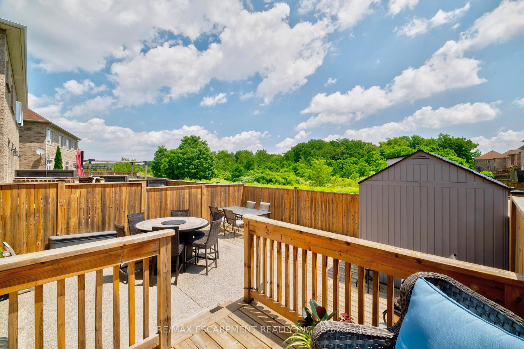 Photo 45 of 21 Summerberry Way, Hamilton, Carpenter — HOMEH