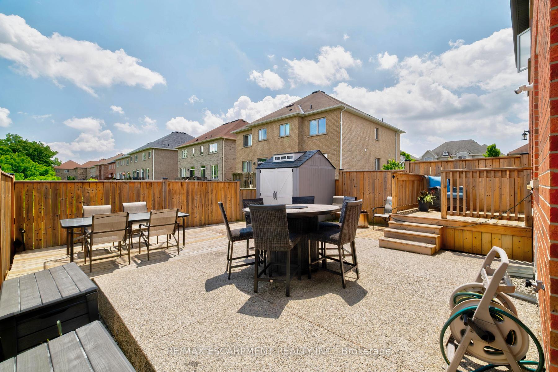 Photo 46 of 21 Summerberry Way, Hamilton, Carpenter — HOMEH