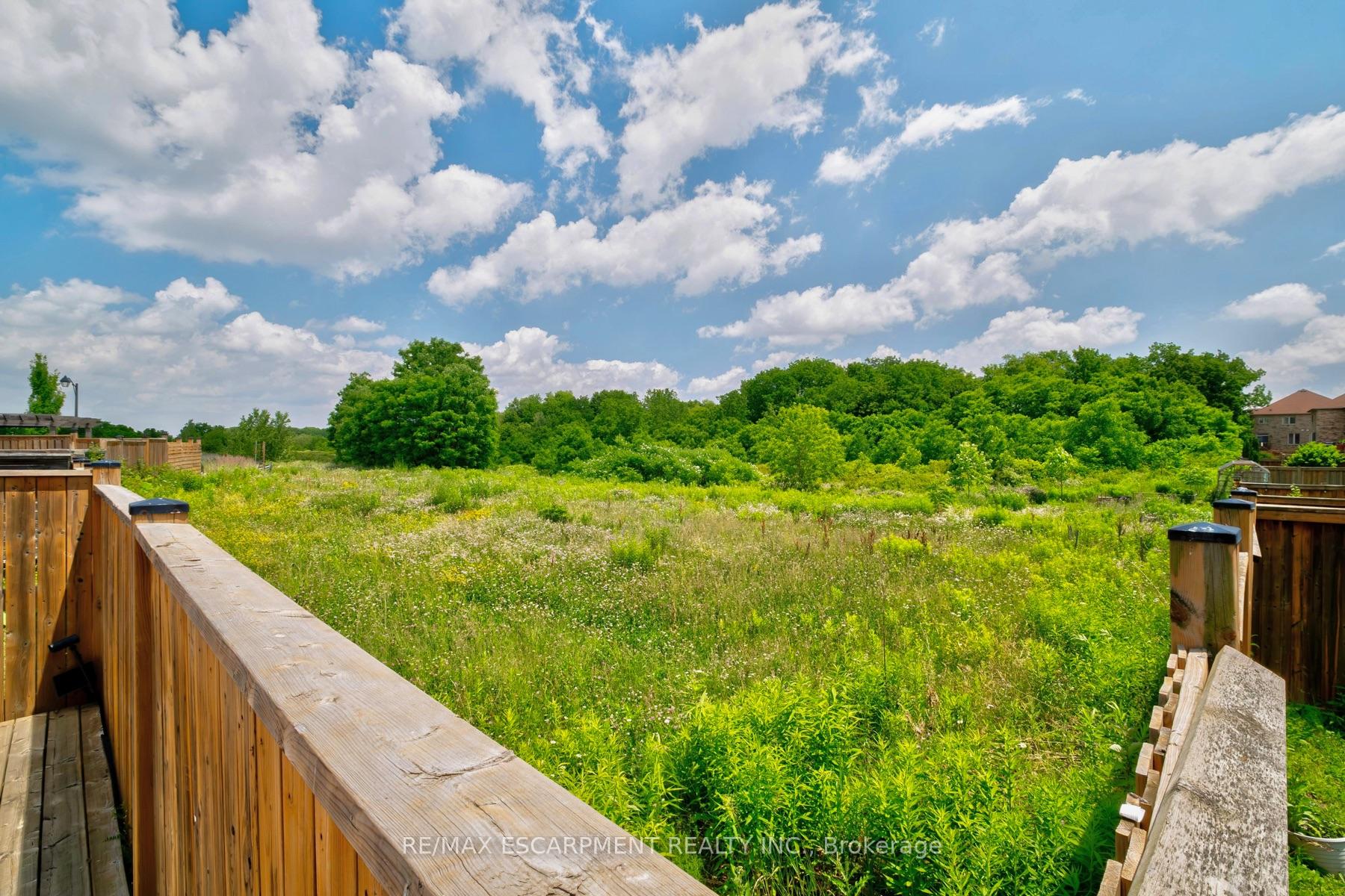 Photo 48 of 21 Summerberry Way, Hamilton, Carpenter — HOMEH