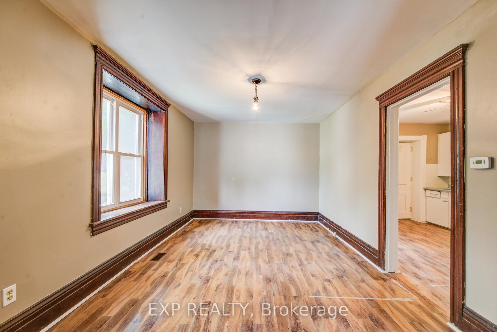 Photo 16 of 5 George Street S, Waterloo — HOMEH