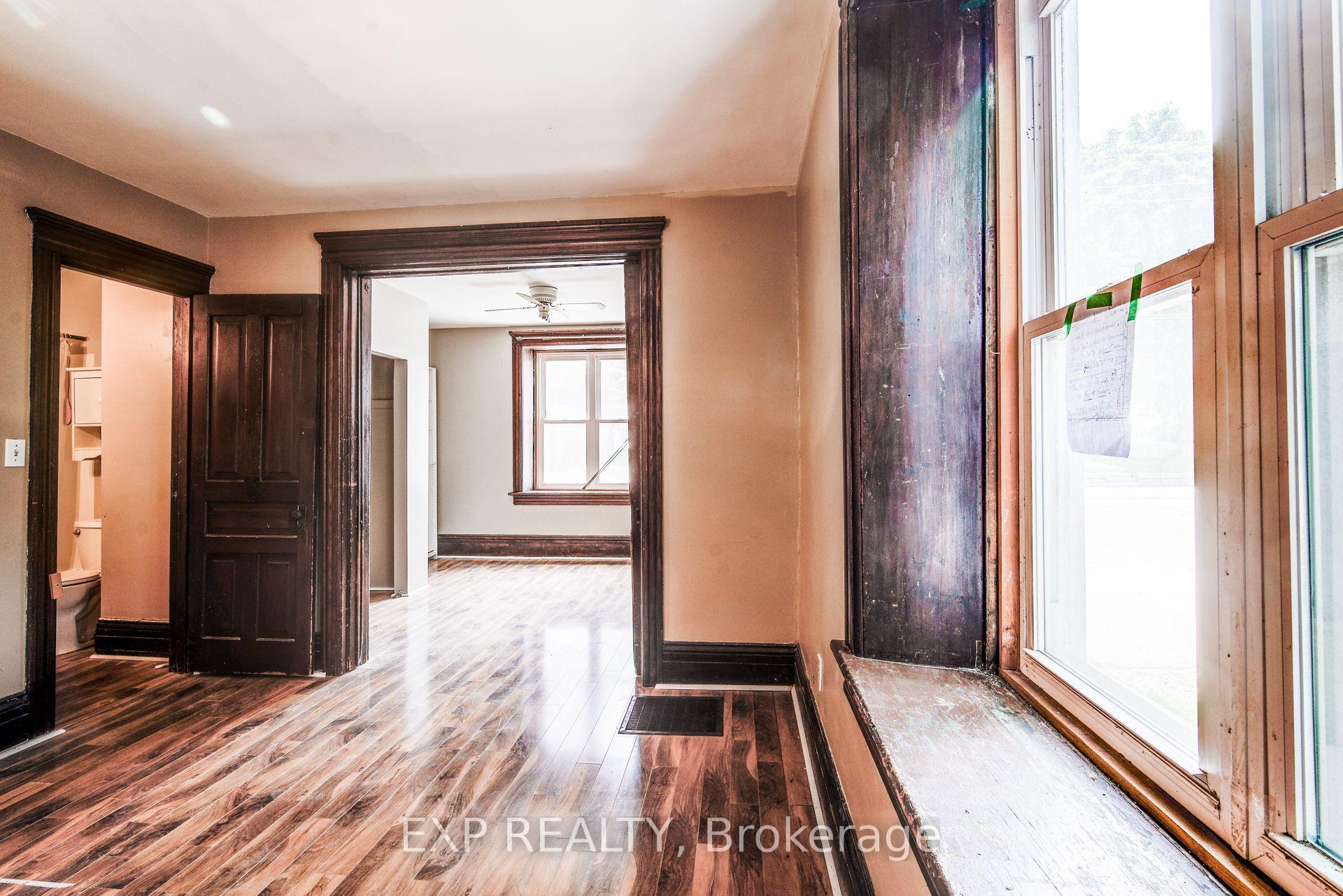 Photo 20 of 5 George Street S, Waterloo — HOMEH