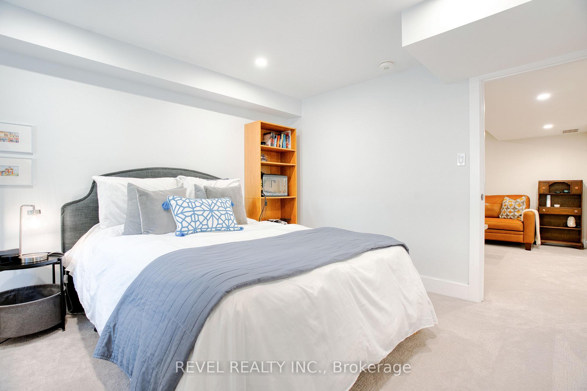 Photo 30 of 793 Green Lane, London, North P — HOMEH