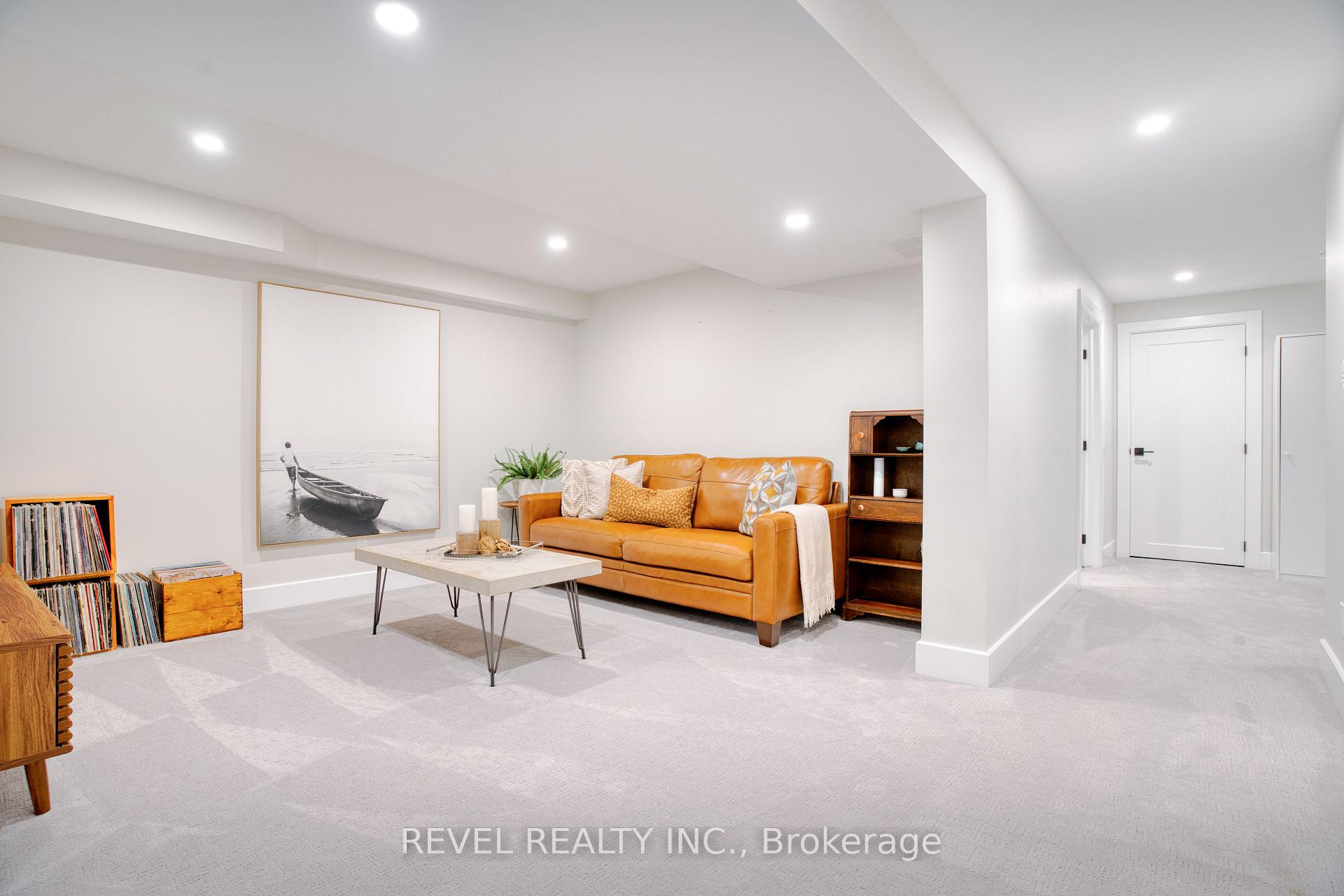 Photo 33 of 793 Green Lane, London, North P — HOMEH