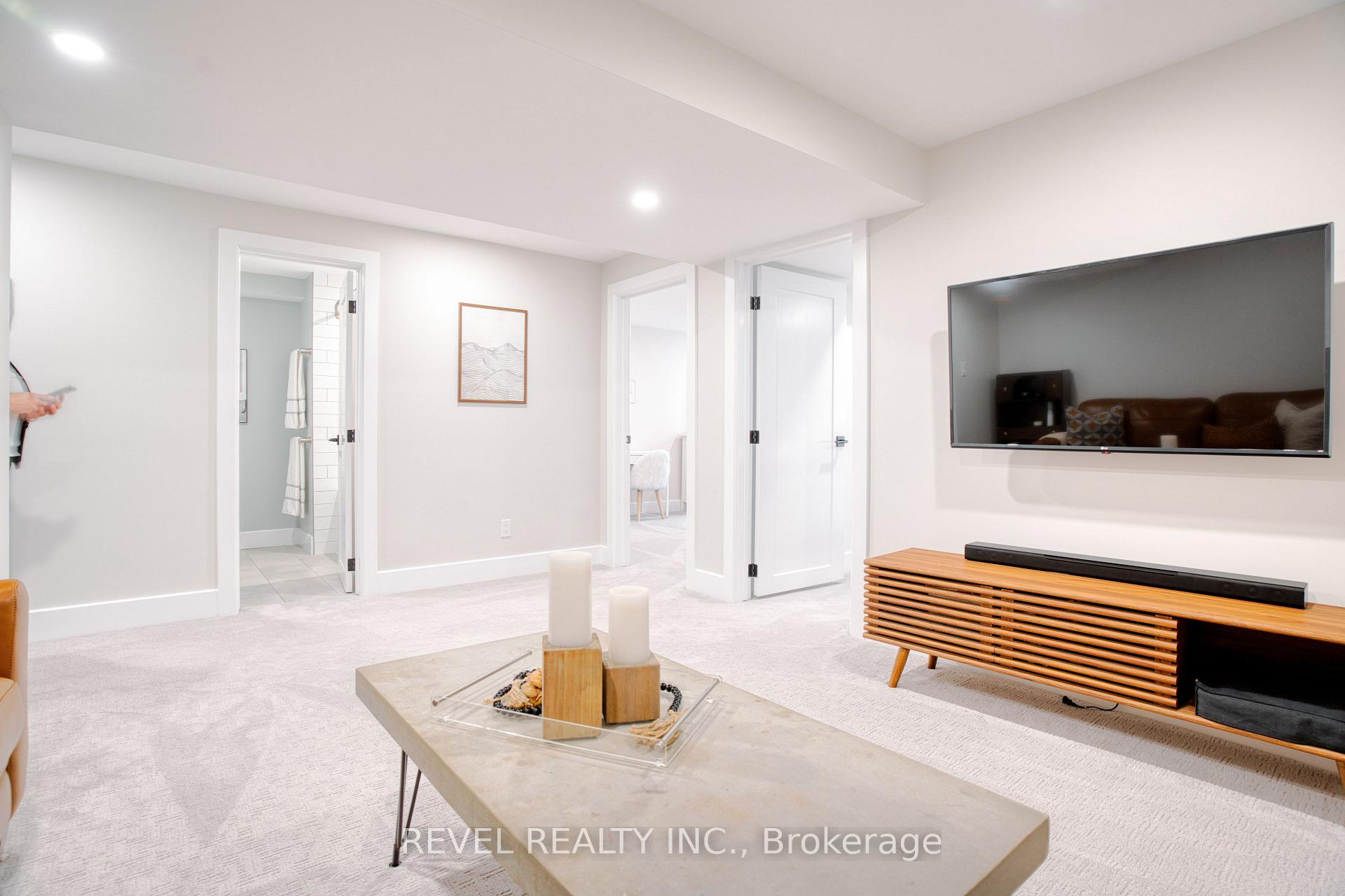 Photo 35 of 793 Green Lane, London, North P — HOMEH