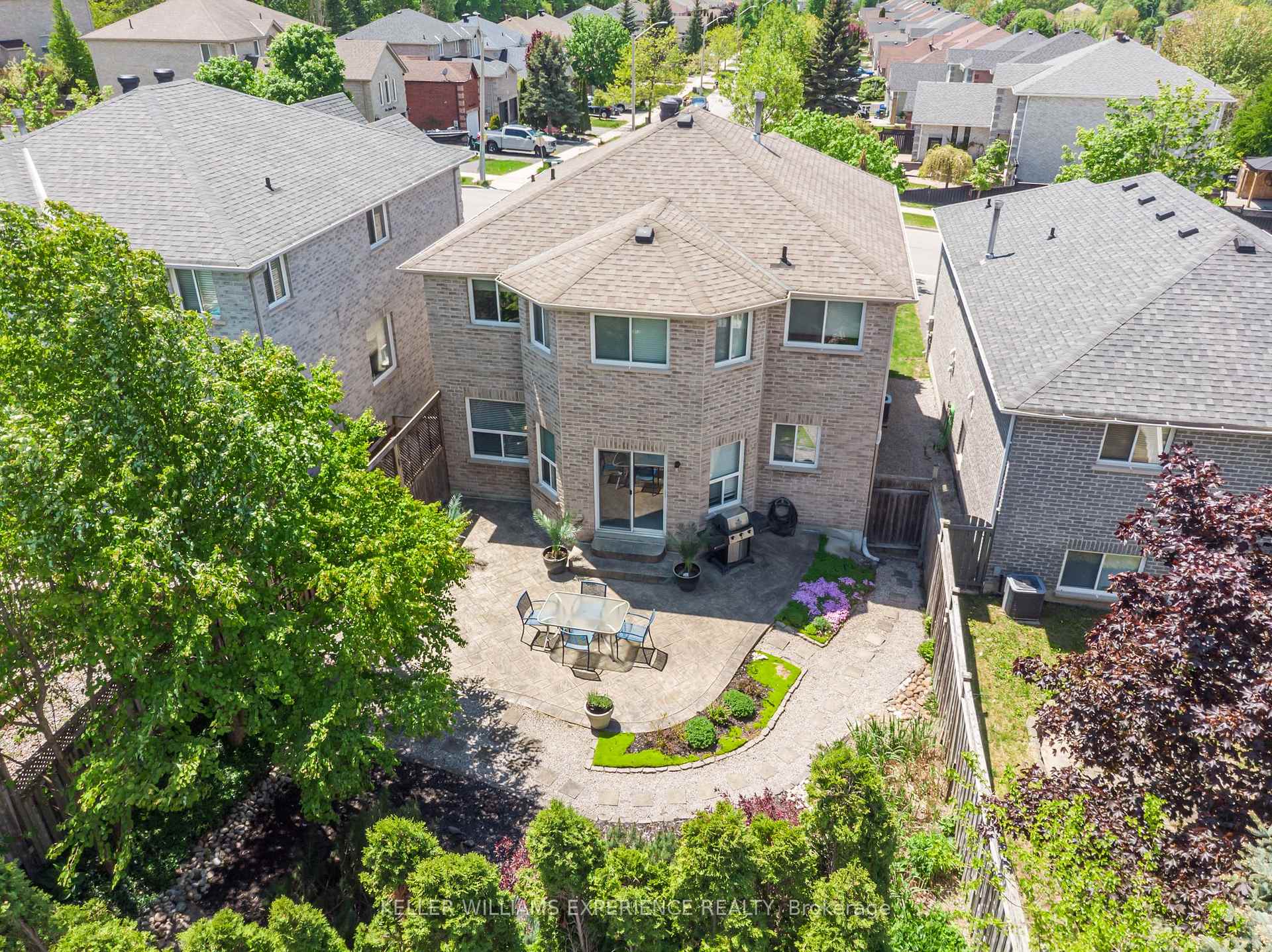 Photo 6 of 25 Muir Drive, Barrie, Ardagh — HOMEH