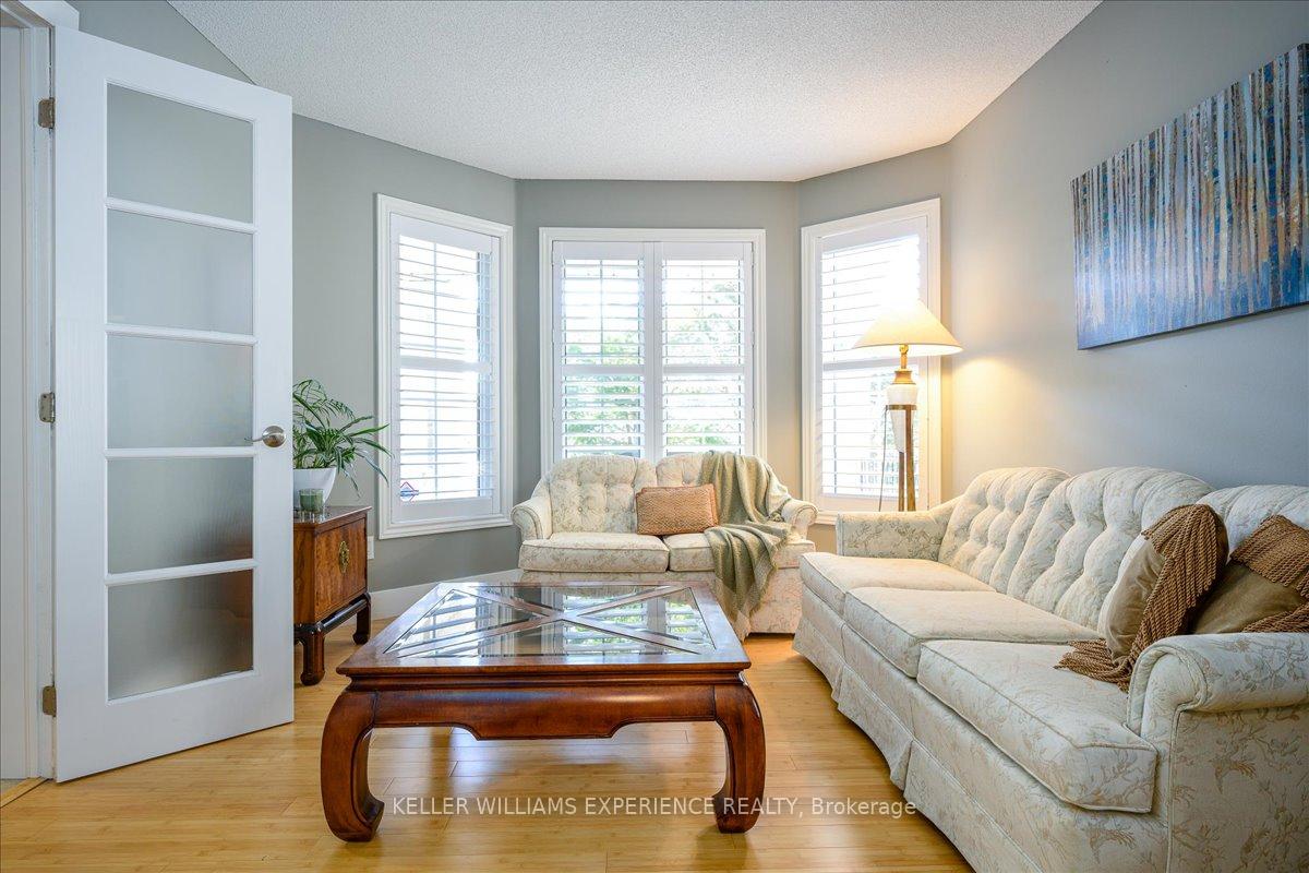 Photo 21 of 25 Muir Drive, Barrie, Ardagh — HOMEH