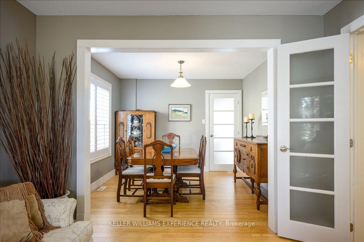 Photo 22 of 25 Muir Drive, Barrie, Ardagh — HOMEH