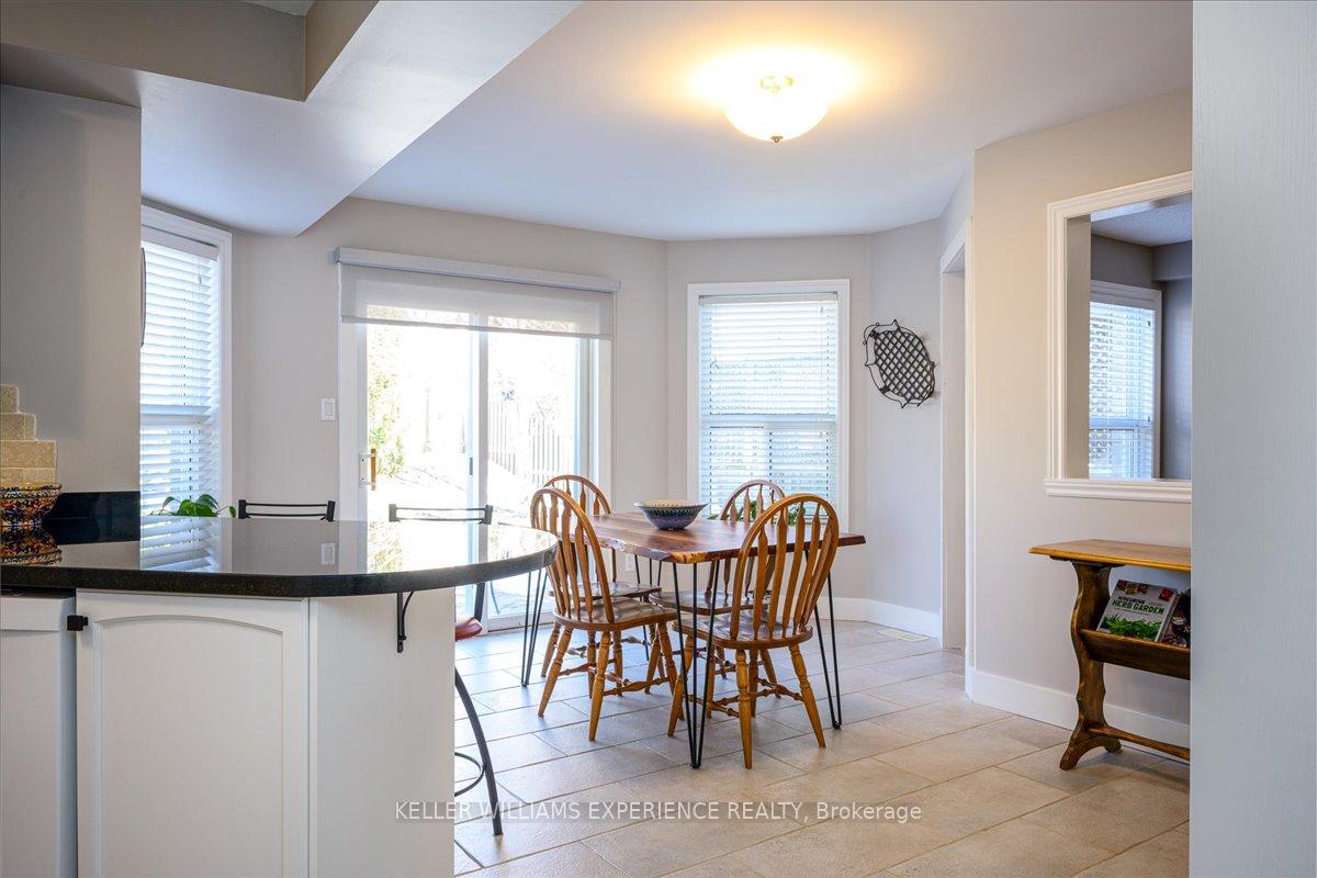Photo 29 of 25 Muir Drive, Barrie, Ardagh — HOMEH
