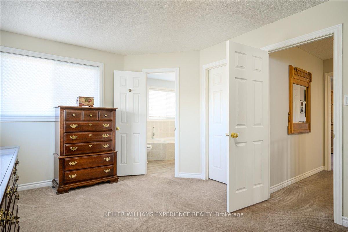 Photo 34 of 25 Muir Drive, Barrie, Ardagh — HOMEH