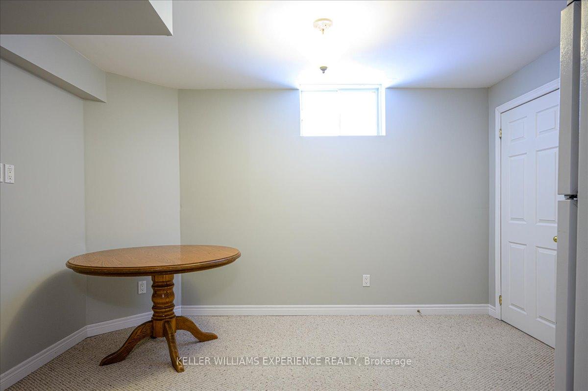 Photo 40 of 25 Muir Drive, Barrie, Ardagh — HOMEH