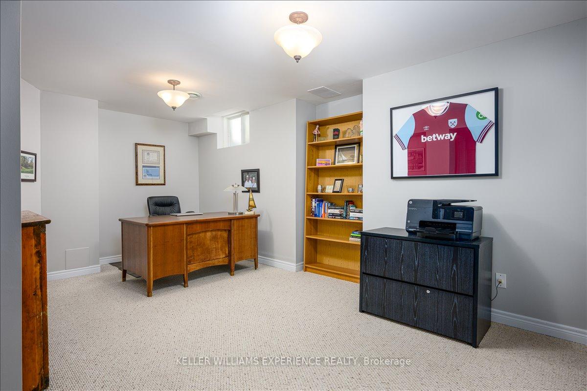Photo 42 of 25 Muir Drive, Barrie, Ardagh — HOMEH