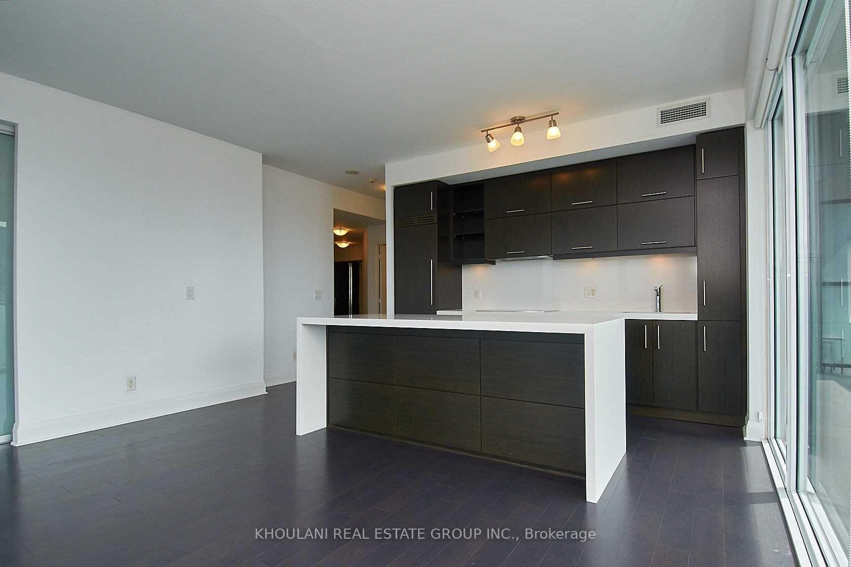 Photo 4 of Unit 2004, 65 St Mary Street, Toronto, Bay Street Corridor — HOMEH