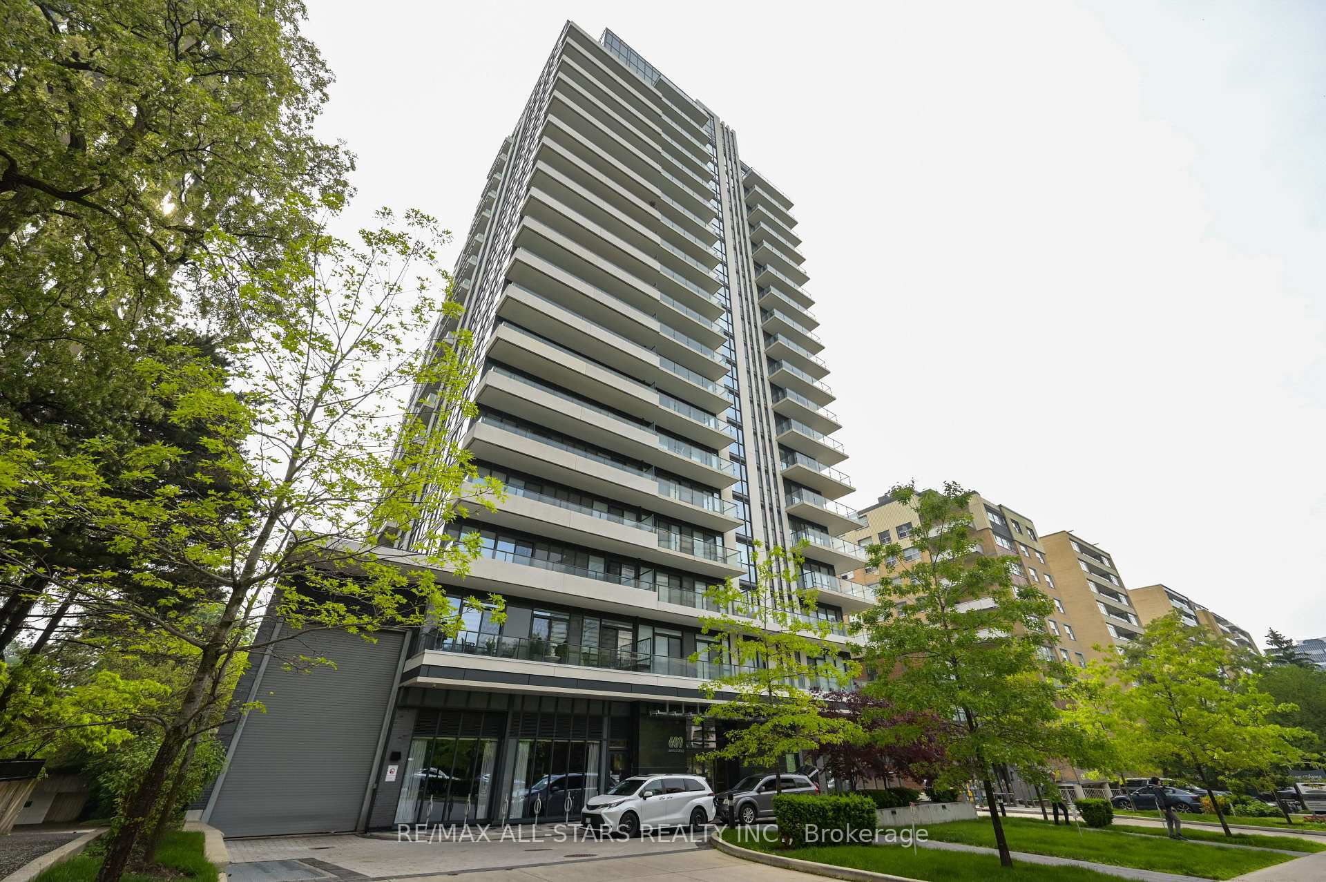 Photo 1 of Unit 1001, 609 Avenue Road, Toronto, Yonge-St. Clair — HOMEH