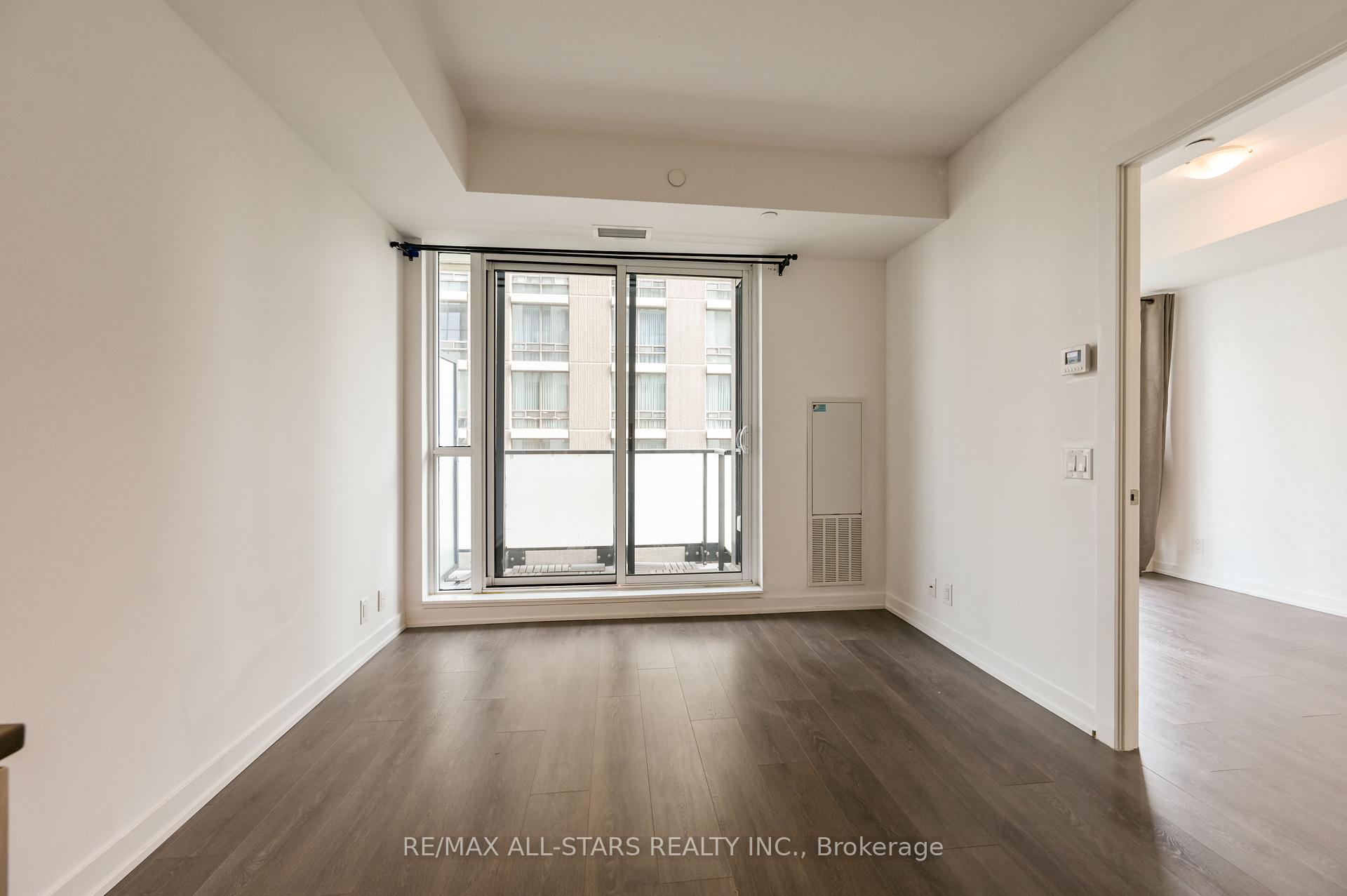 Photo 5 of Unit 1001, 609 Avenue Road, Toronto, Yonge-St. Clair — HOMEH