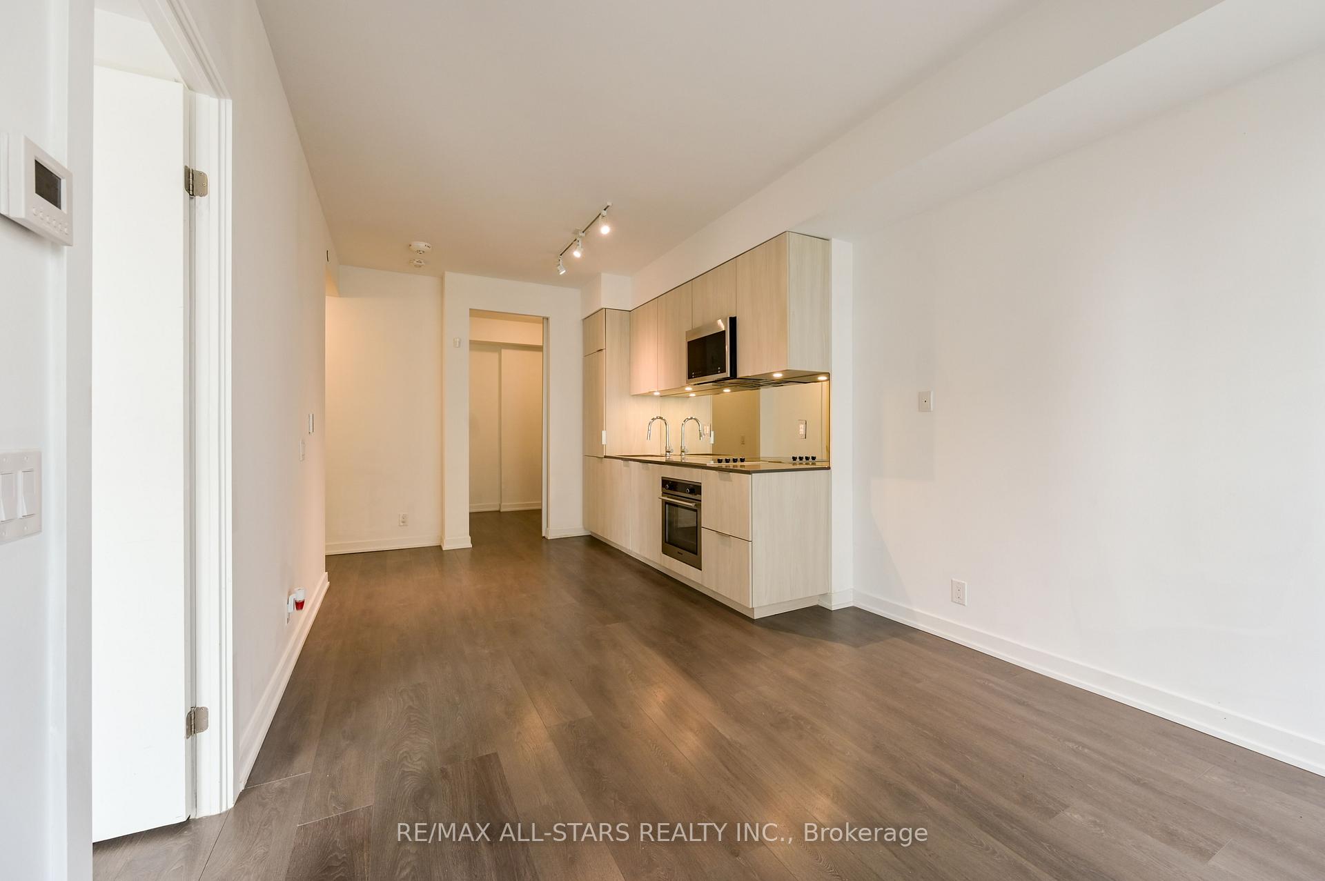 Photo 6 of Unit 1001, 609 Avenue Road, Toronto, Yonge-St. Clair — HOMEH