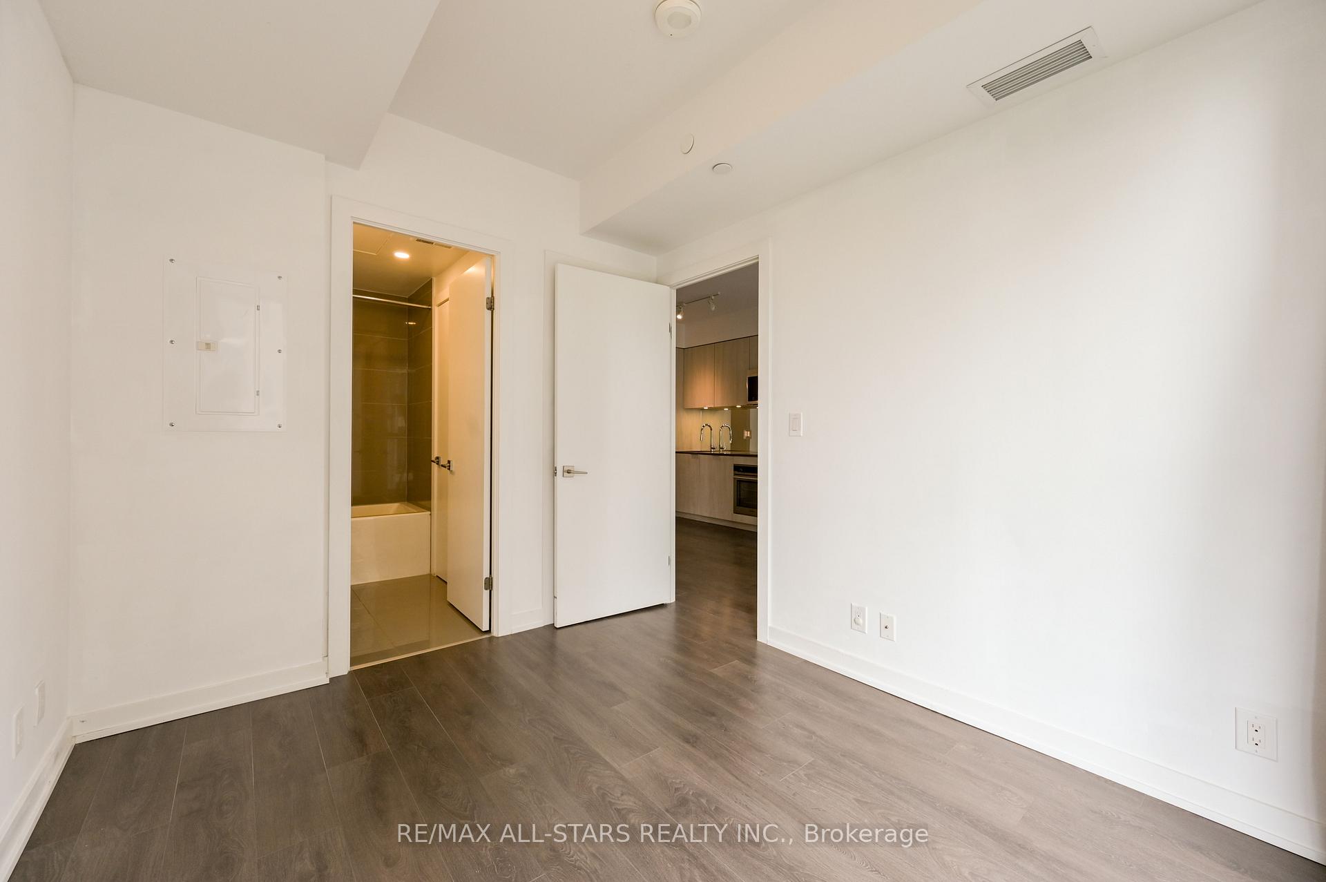 Photo 9 of Unit 1001, 609 Avenue Road, Toronto, Yonge-St. Clair — HOMEH