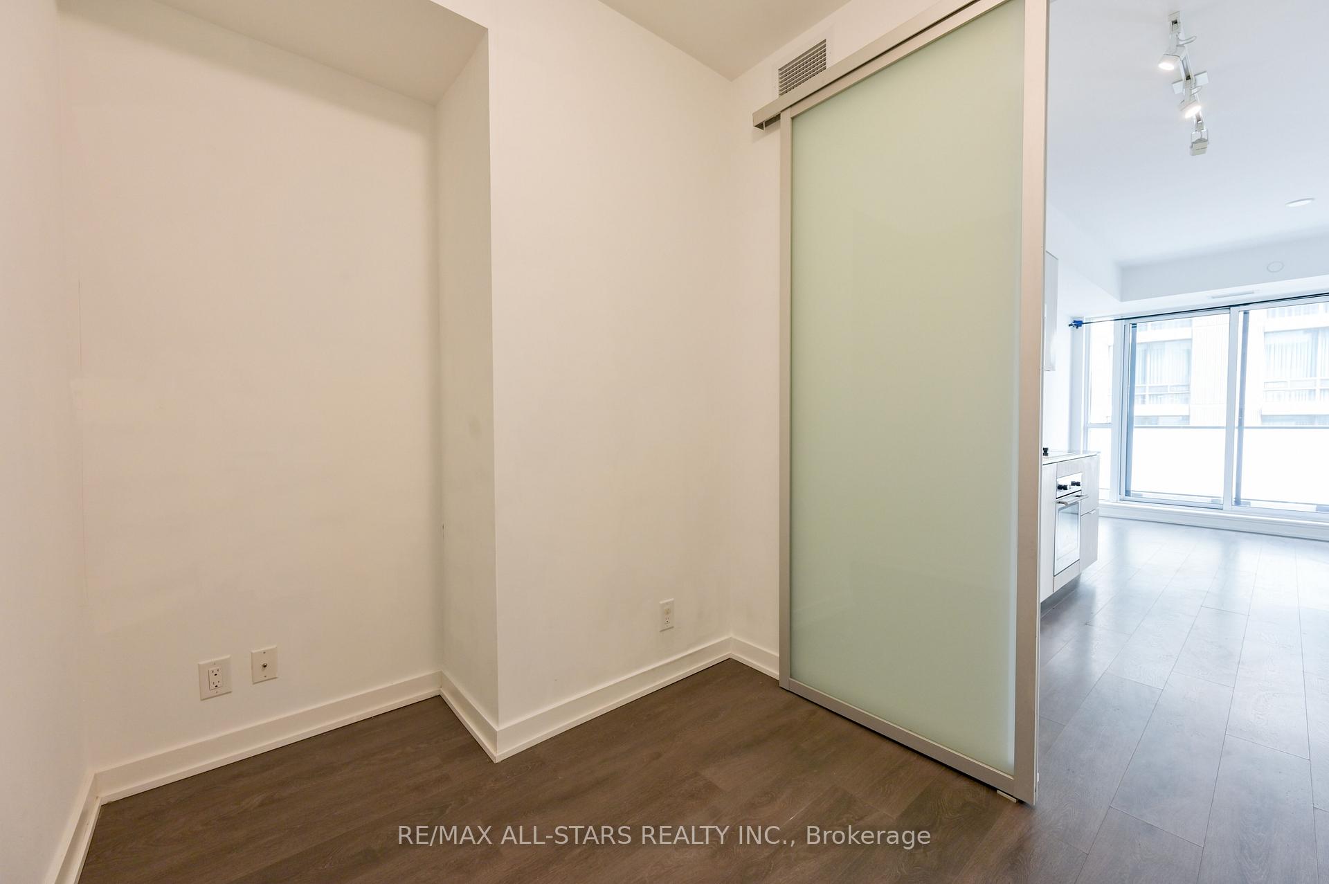 Photo 13 of Unit 1001, 609 Avenue Road, Toronto, Yonge-St. Clair — HOMEH