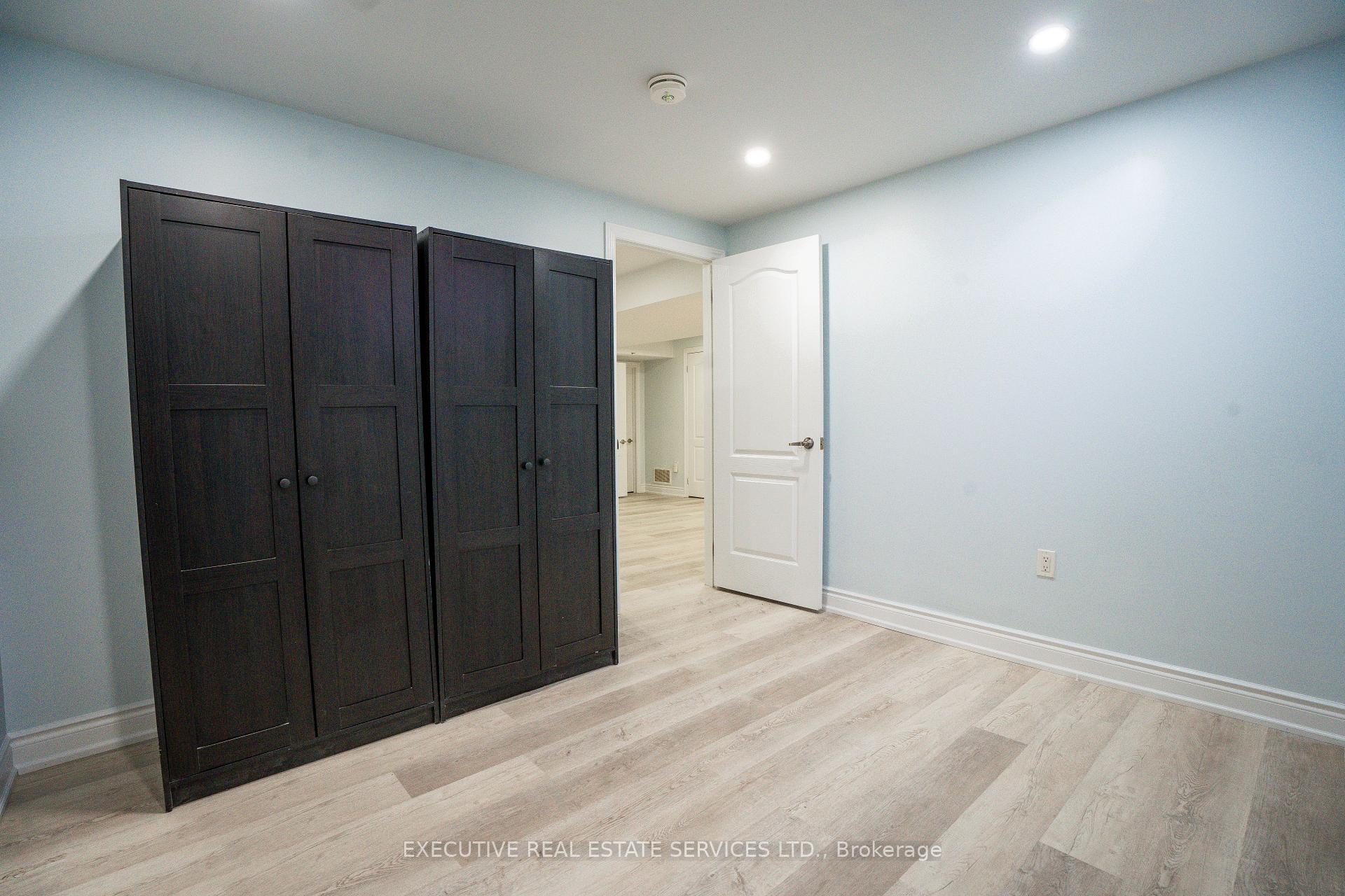 Photo 7 of 17 Forsyth Crescent, Brampton, Credit Valley — HOMEH