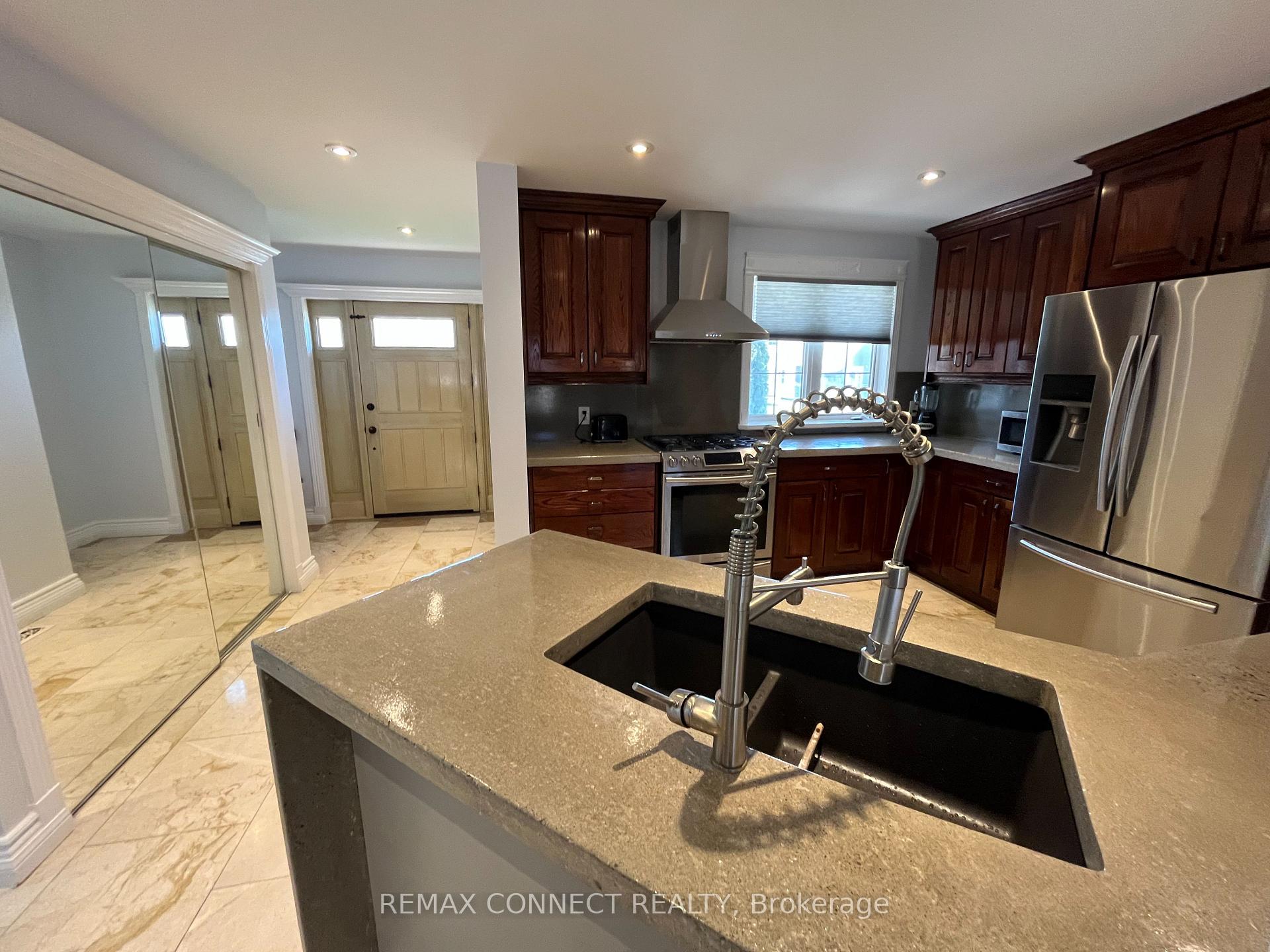 Photo 8 of 12 Brock Street, Ajax, Central — HOMEH