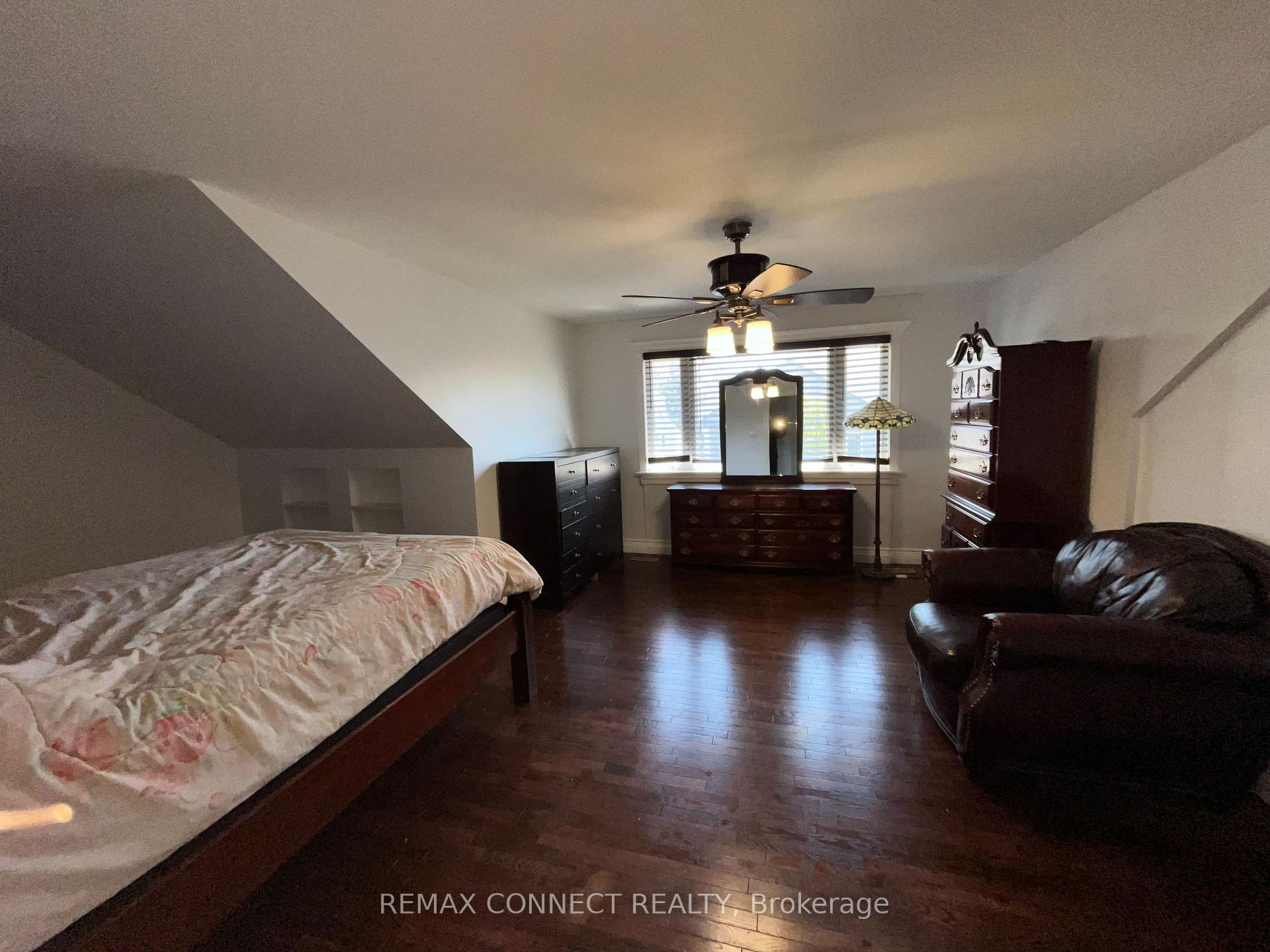 Photo 22 of 12 Brock Street, Ajax, Central — HOMEH