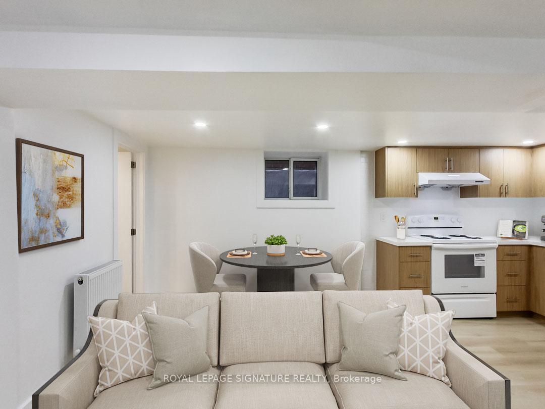 Photo 3 of Unit Bsmt, 896 Bathurst Street, Toronto, The Annex — HOMEH
