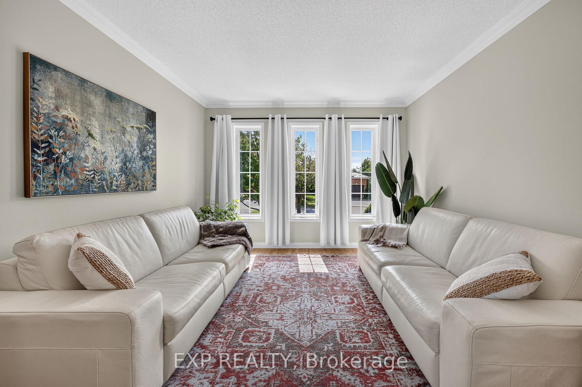 Photo 10 of 129 Golden Meadow Road, Barrie, Bayshore — HOMEH