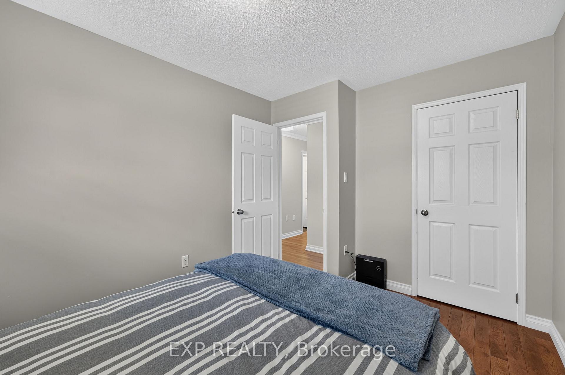 Photo 28 of 129 Golden Meadow Road, Barrie, Bayshore — HOMEH