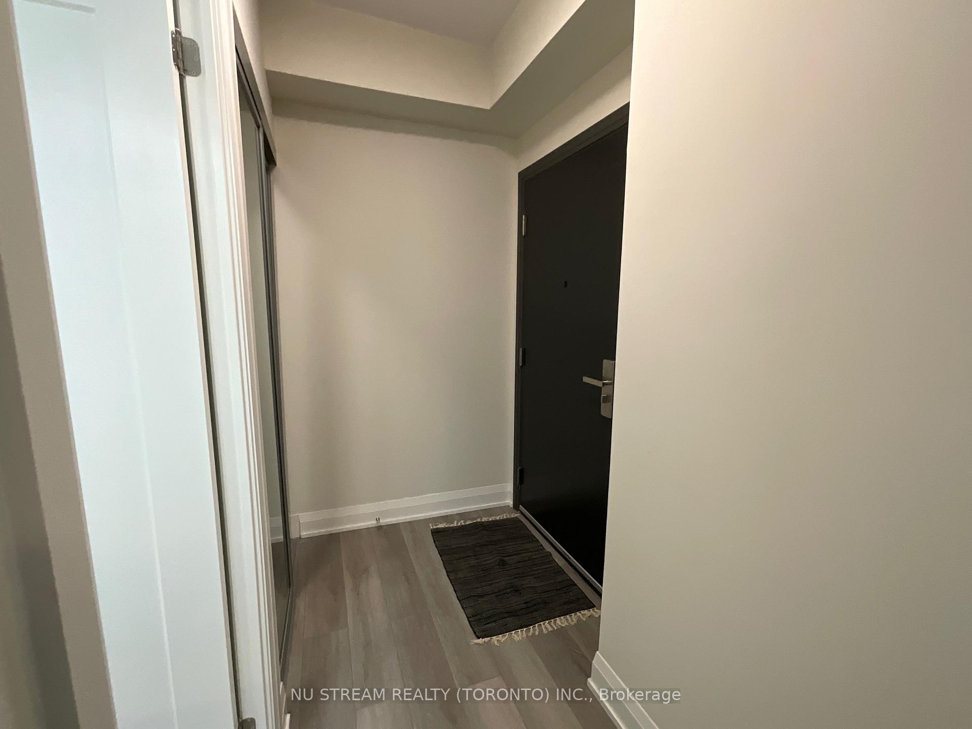 Photo 2 of Unit 1809, 18 Water Walk Drive, Markham, Unionville — HOMEH