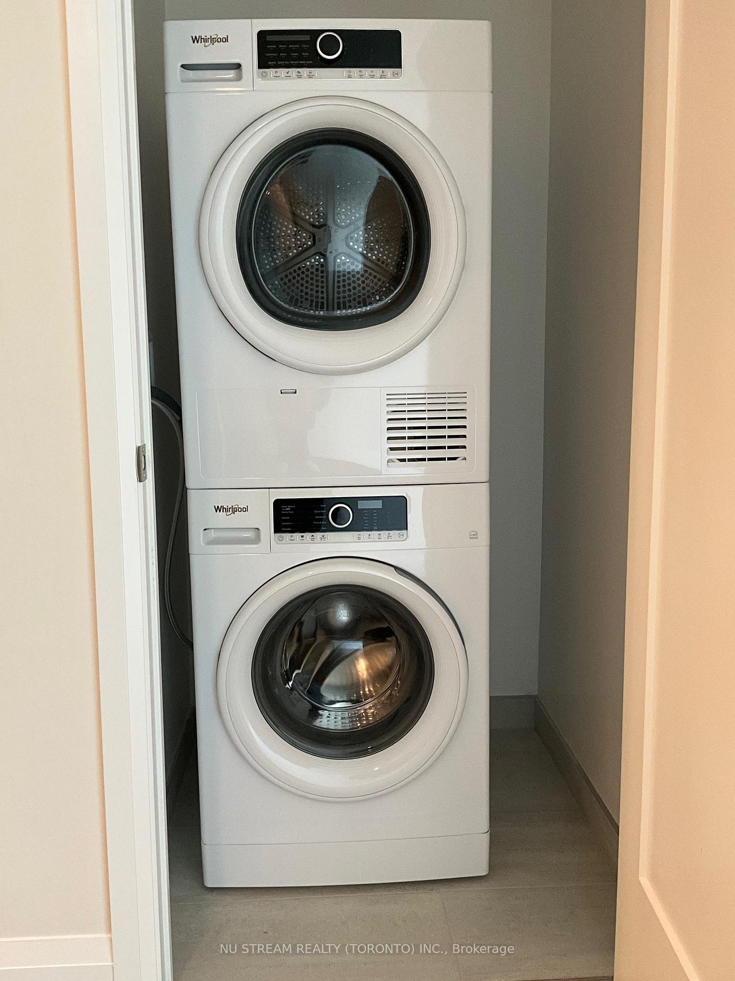 Photo 11 of Unit 1809, 18 Water Walk Drive, Markham, Unionville — HOMEH
