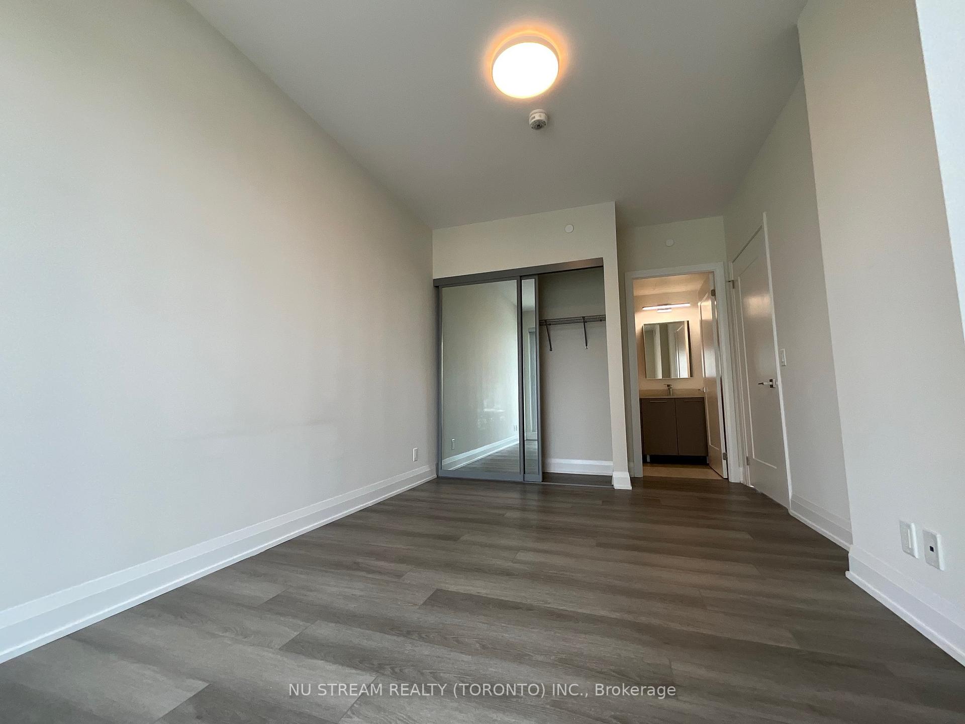 Photo 15 of Unit 1809, 18 Water Walk Drive, Markham, Unionville — HOMEH