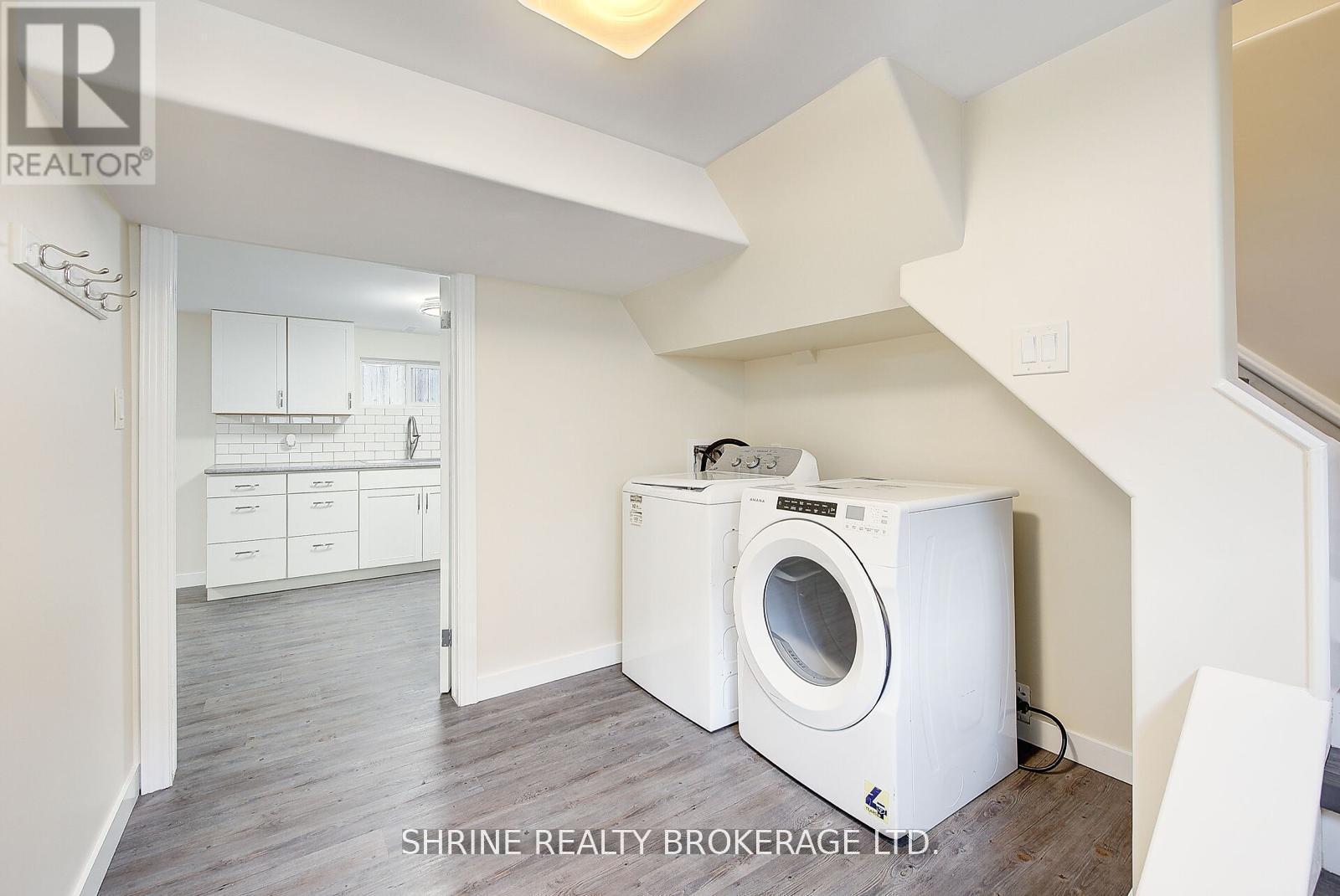 Photo 7 of 259 Sanders Street W, London, East M — HOMEH