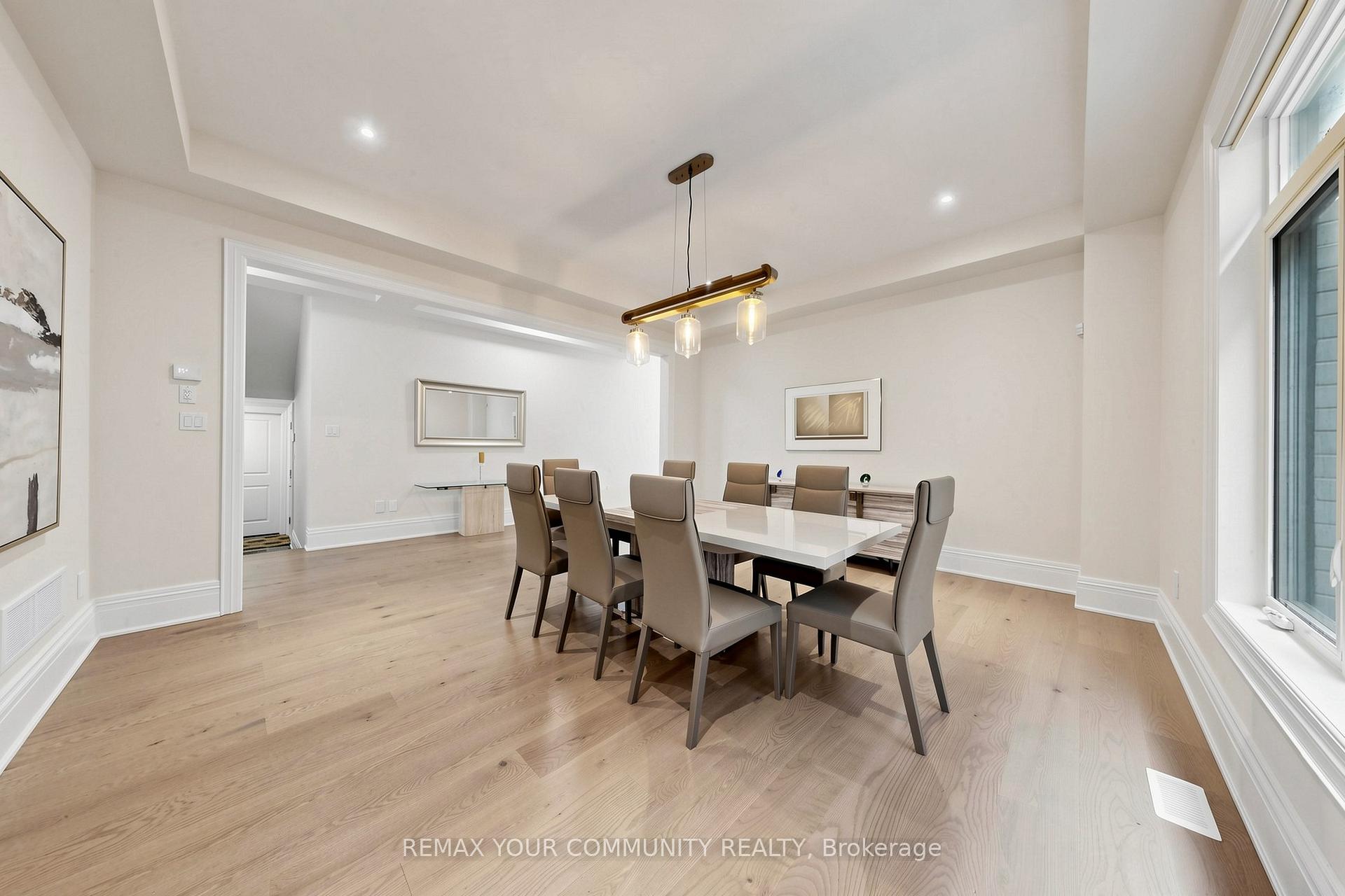 Photo 4 of 60 Royal Hill Court, Aurora, Aurora Estates — HOMEH