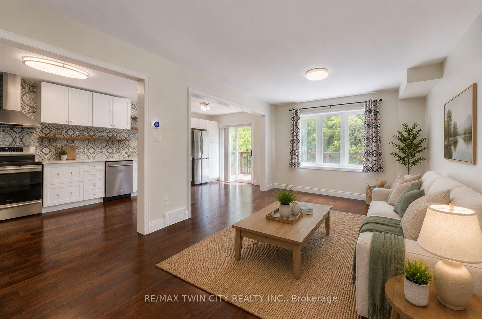 Photo 8 of 569 Violet Street, Waterloo, Columbia Forest/Clair Hills — HOMEH