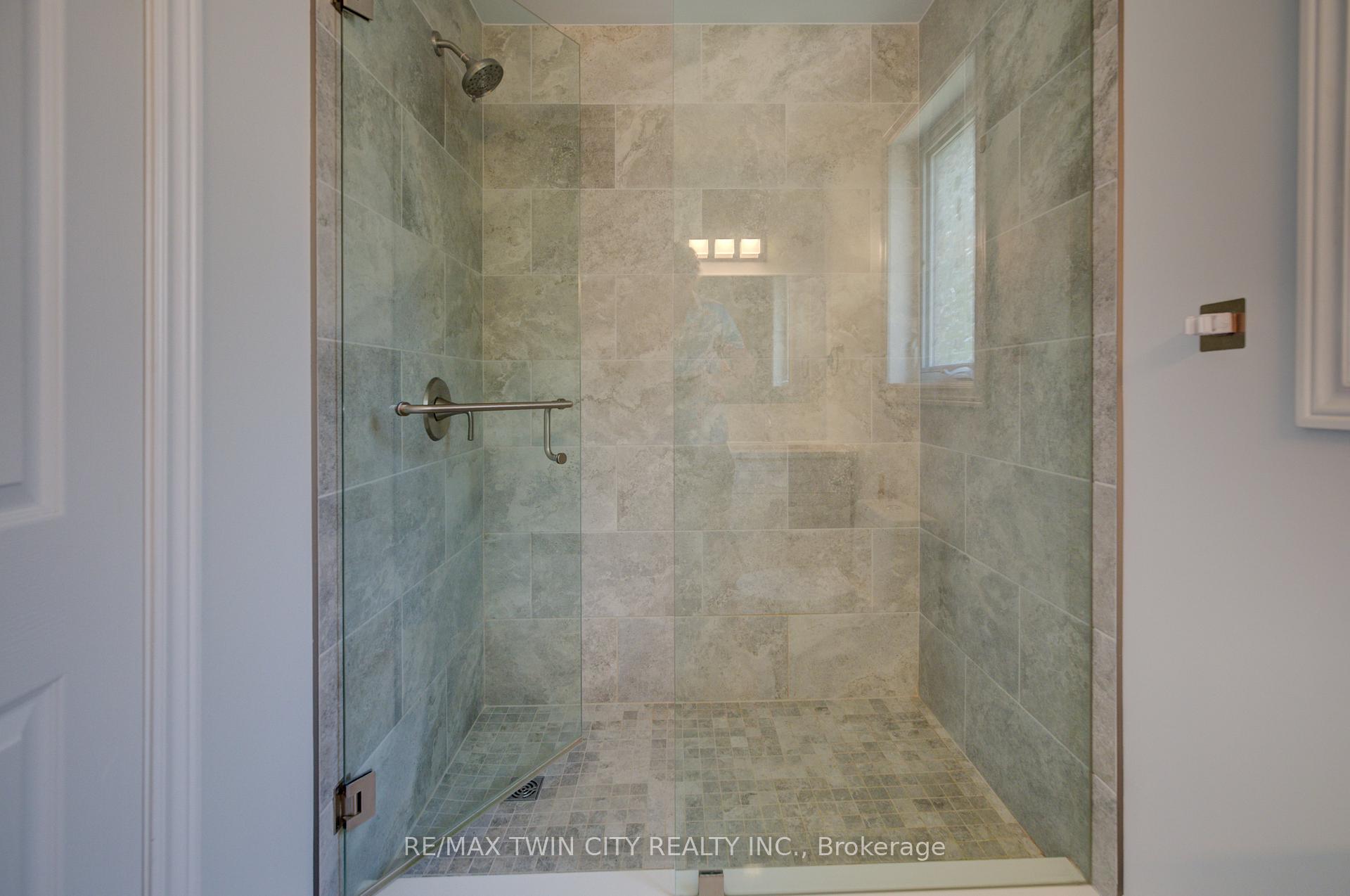Photo 20 of 569 Violet Street, Waterloo, Columbia Forest/Clair Hills — HOMEH