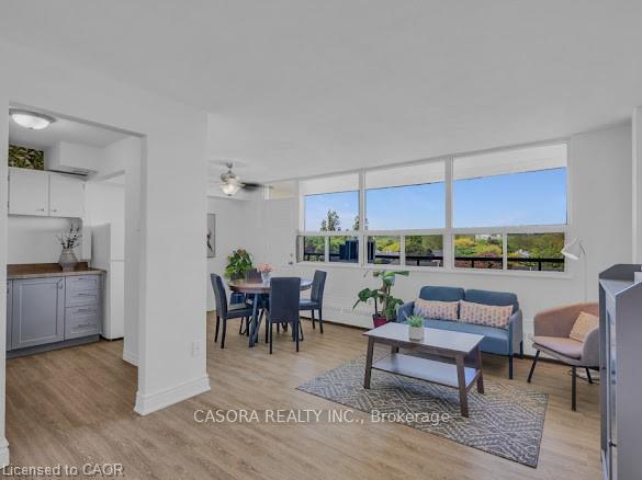 Photo 1 of Unit 512, 15 Nicklaus Drive, Hamilton, Vincent — HOMEH