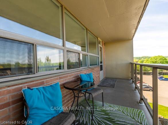 Photo 18 of Unit 512, 15 Nicklaus Drive, Hamilton, Vincent — HOMEH