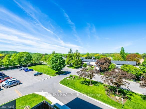 Photo 19 of Unit 512, 15 Nicklaus Drive, Hamilton, Vincent — HOMEH