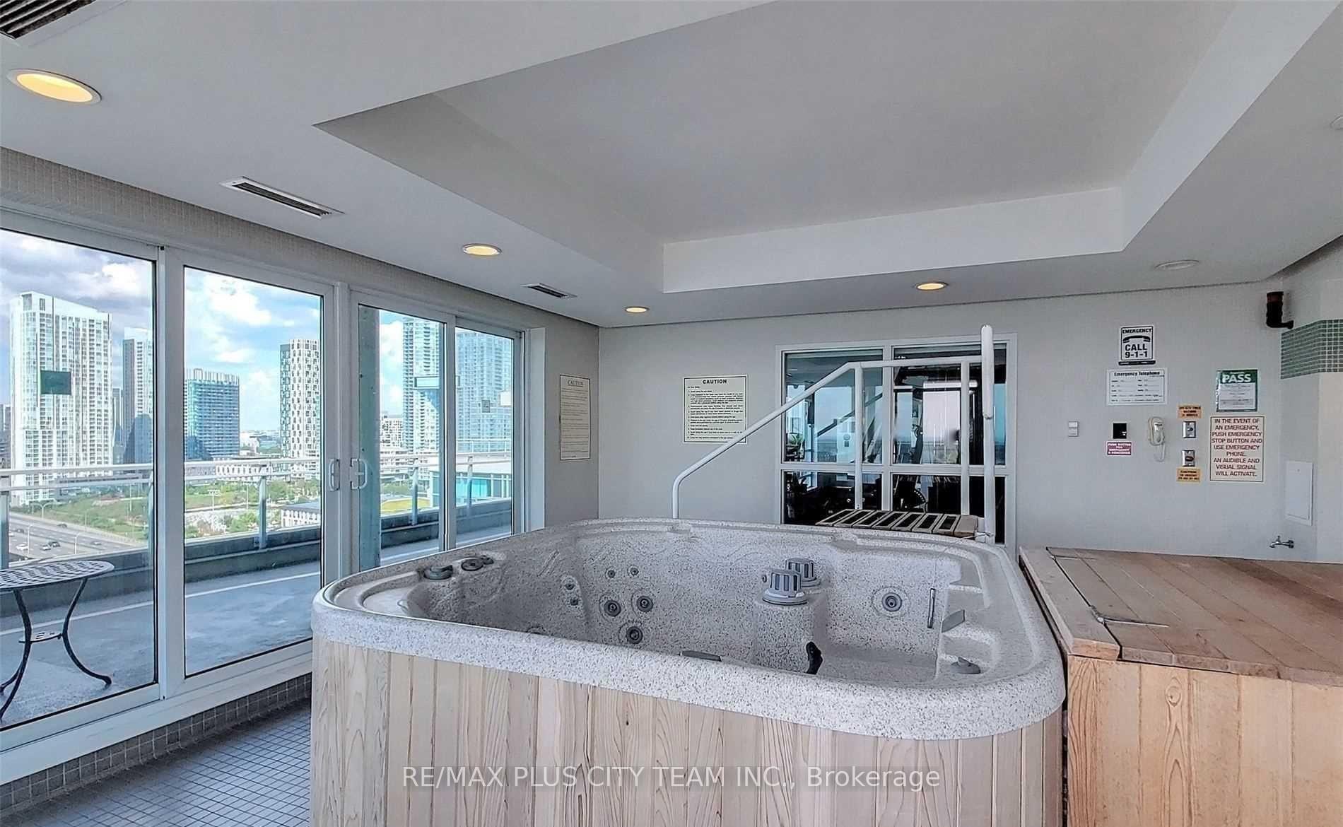 Photo 17 of Unit 709, 410 Queens Quay Way, Toronto, Waterfront Communities — HOMEH