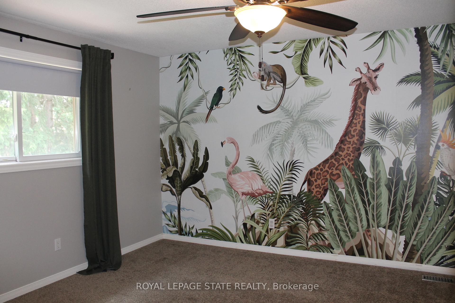 Photo 29 of 56 Carnegie Place, Hamilton, Ancaster — HOMEH