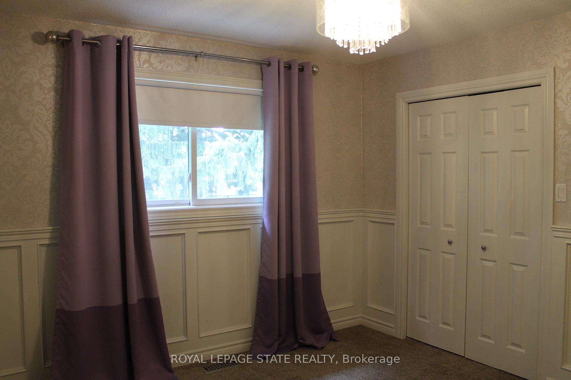 Photo 32 of 56 Carnegie Place, Hamilton, Ancaster — HOMEH