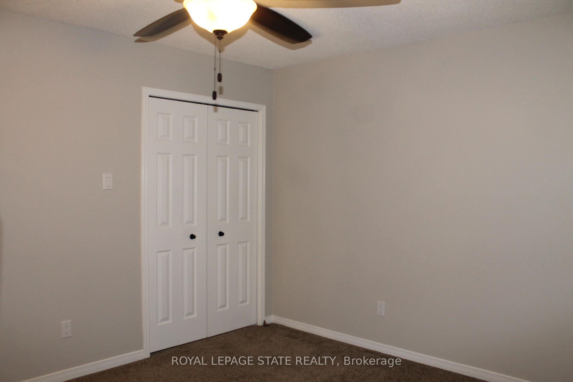 Photo 34 of 56 Carnegie Place, Hamilton, Ancaster — HOMEH