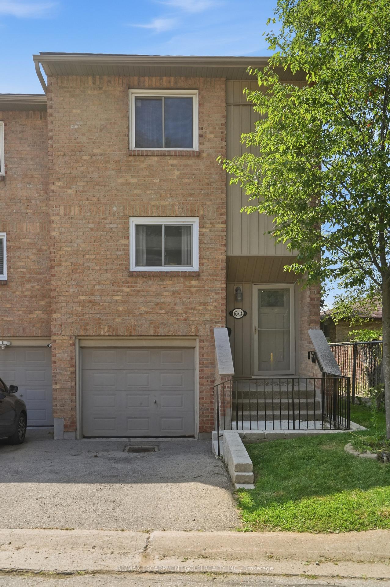 Photo 3 of Unit 14, 63 Fonthill Road, Hamilton, Fessenden — HOMEH