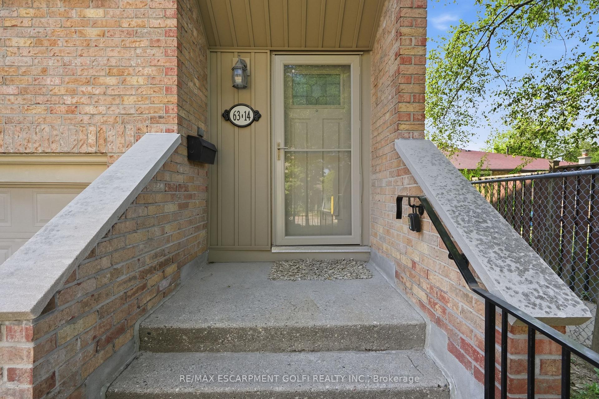 Photo 5 of Unit 14, 63 Fonthill Road, Hamilton, Fessenden — HOMEH