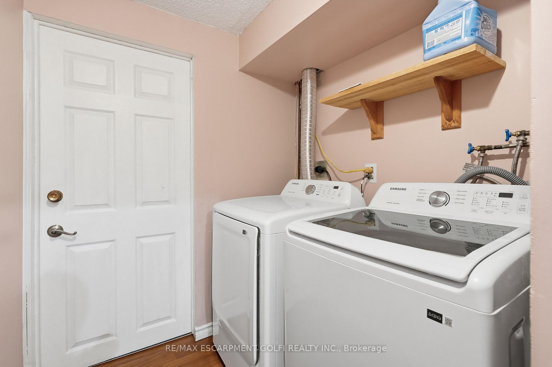 Photo 29 of Unit 14, 63 Fonthill Road, Hamilton, Fessenden — HOMEH
