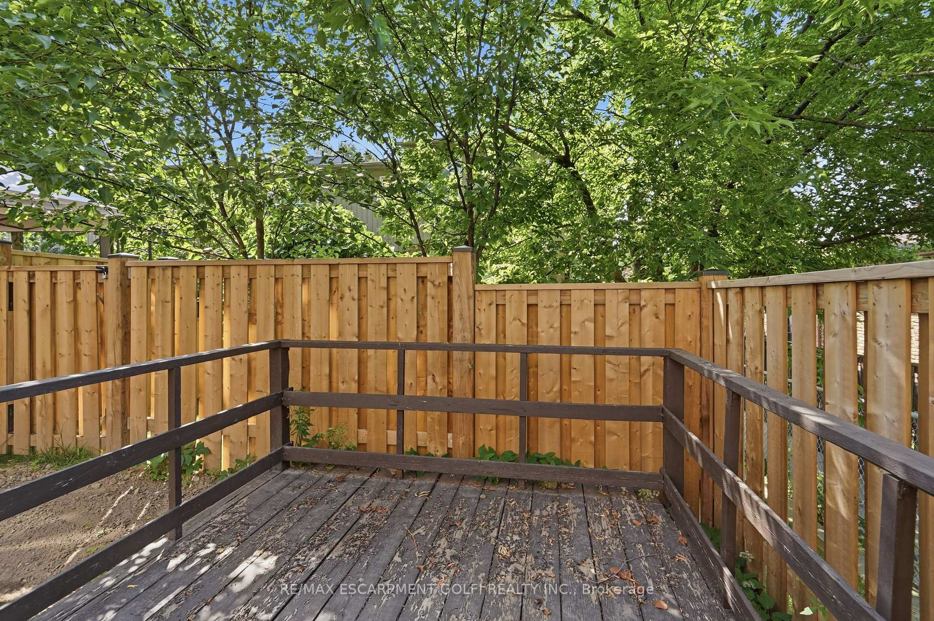Photo 31 of Unit 14, 63 Fonthill Road, Hamilton, Fessenden — HOMEH