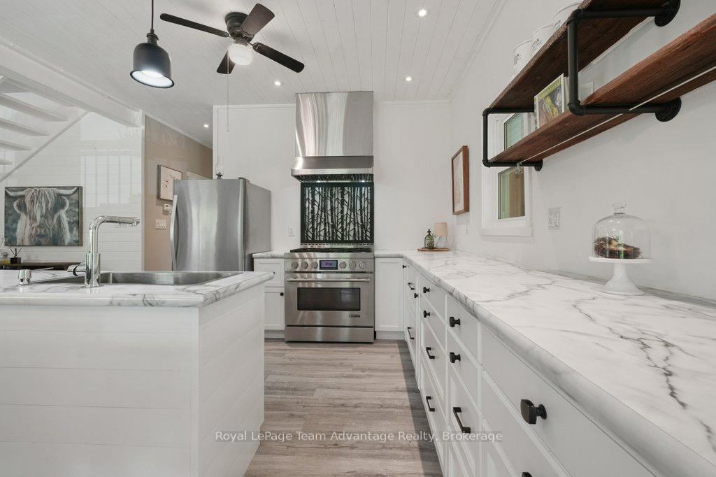 Photo 12 of 558 518 Highway, Seguin — HOMEH