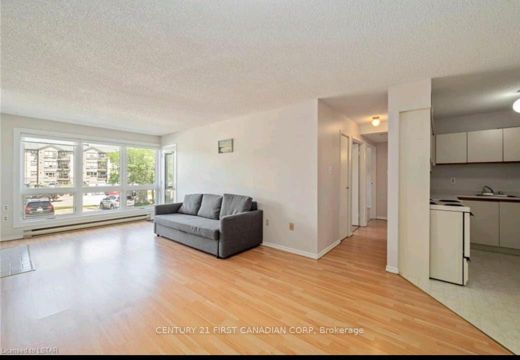 Photo 6 of Unit 208, 1 Jacksway Crescent, London, North G — HOMEH