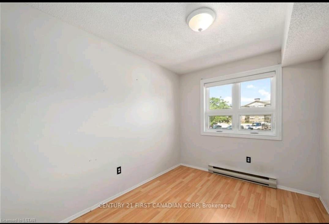 Photo 12 of Unit 208, 1 Jacksway Crescent, London, North G — HOMEH