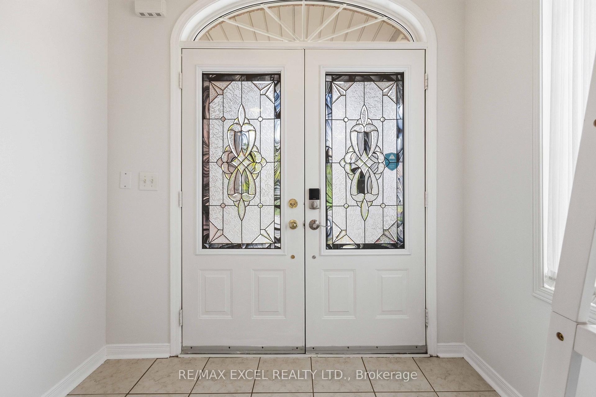 Photo 4 of 174 Roy Rainey Avenue, Markham, Wismer — HOMEH