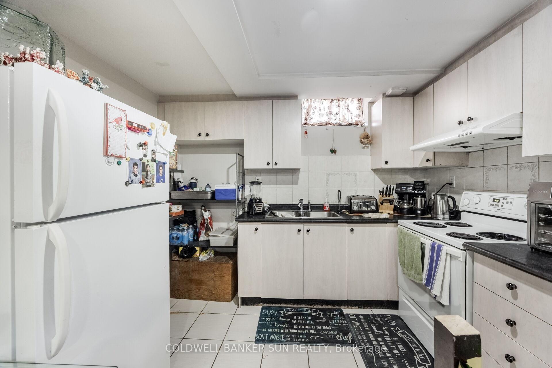 Photo 41 of 21 Sunnyview Road, Brampton, Fletcher's Meadow — HOMEH